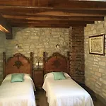 Casa Laureles 3*