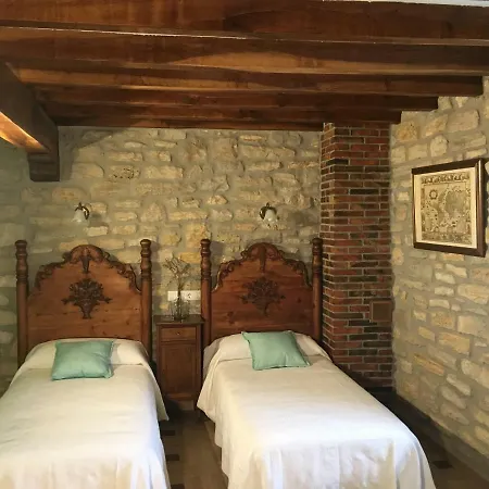 Casa Laureles 2*